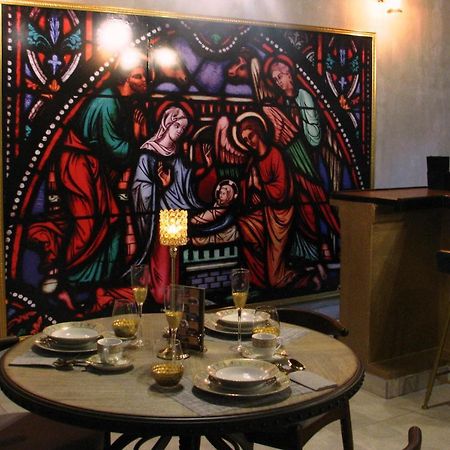 Monastery Suites オラニエスタッド エクステリア 写真